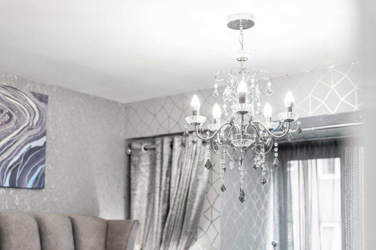 Luxury City Centre Apartment - Parking - Smart Tv - Wifi - Intercom Бирмингем Экстерьер фото